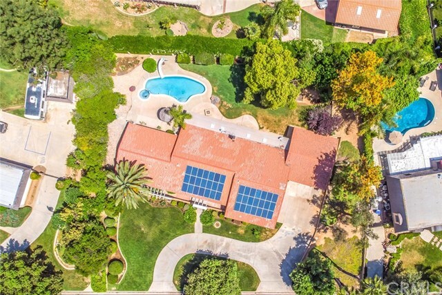 Property Photo: 36386 Woodbriar Street CA 92399
