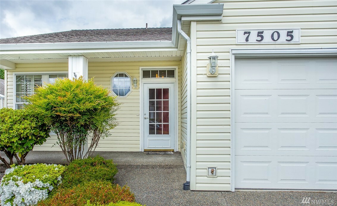 Property Photo:  7505 144th Av Ct E  WA 98390 