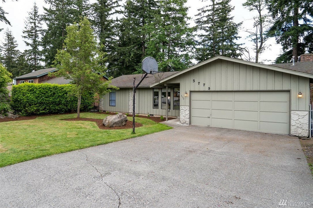 Property Photo:  3779 Greenville St  WA 98226 