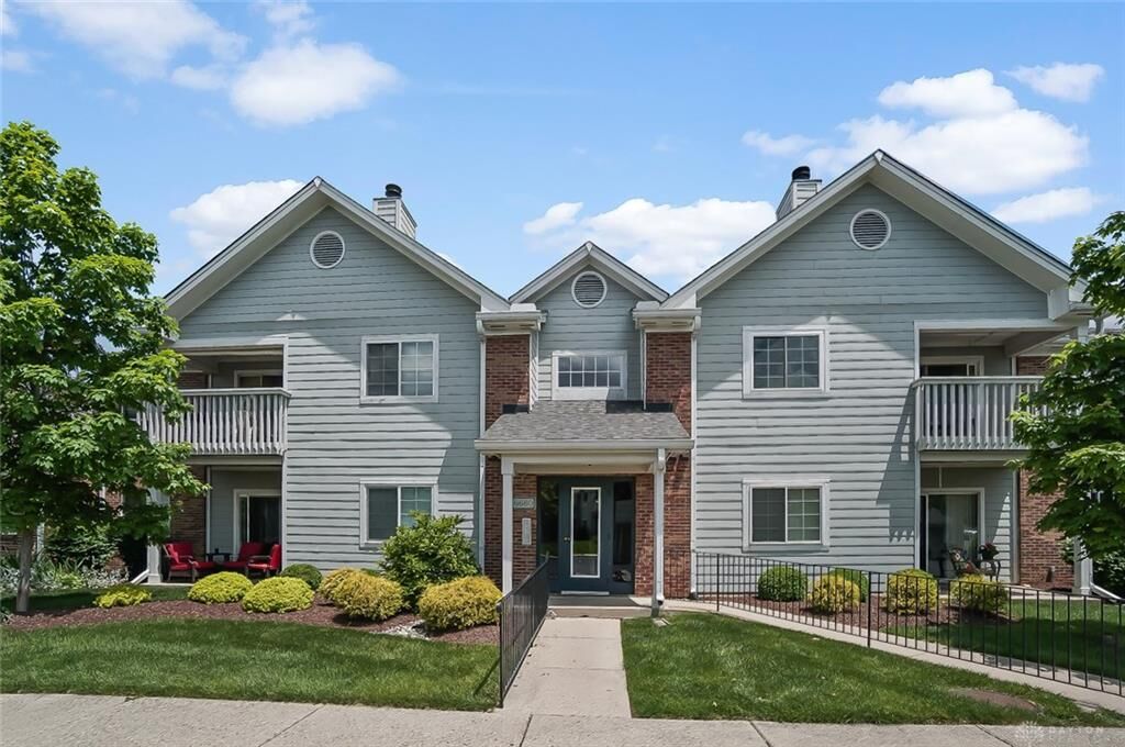 Property Photo:  6680 Wareham Court 7  OH 45459 