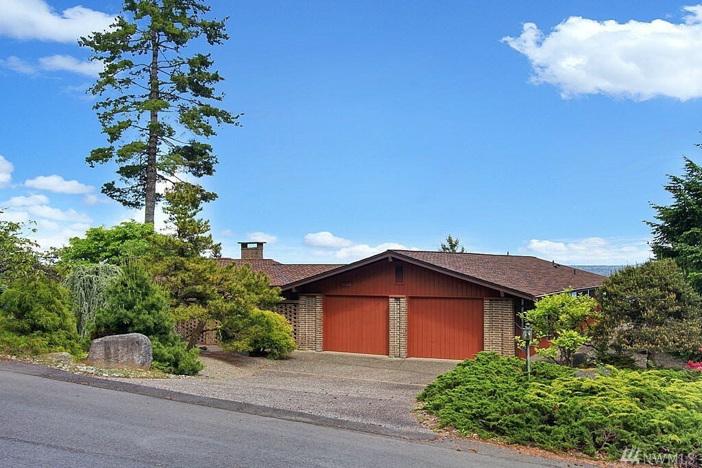 Property Photo:  5862 Lenea Dr NW  WA 98312 