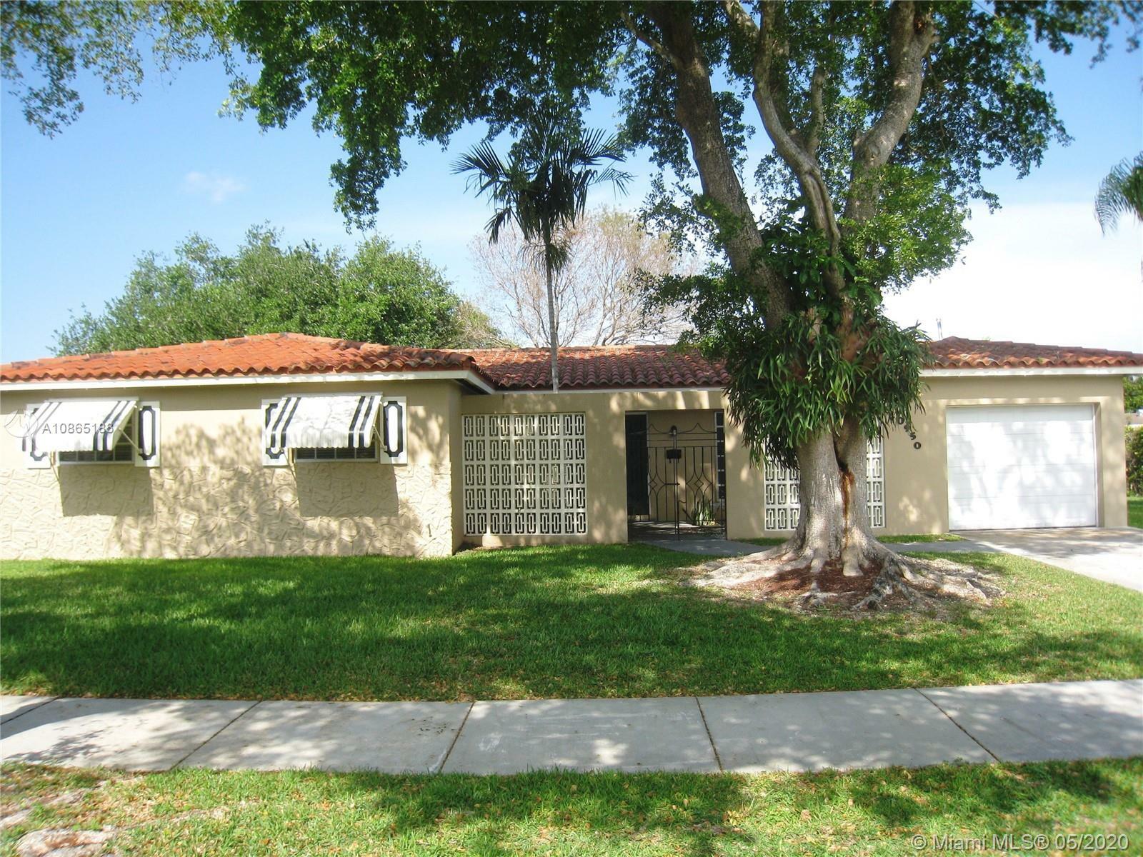 Property Photo:  10950 SW 105th Ave  FL 33176 