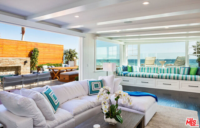 Property Photo:  23426  Malibu Colony Rd  CA 90265 