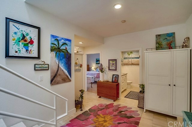 Property Photo:  710 Beryl Street  CA 90277 