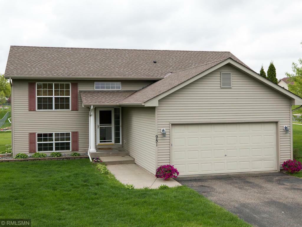 Property Photo:  951 6th Street NW  MN 55358 