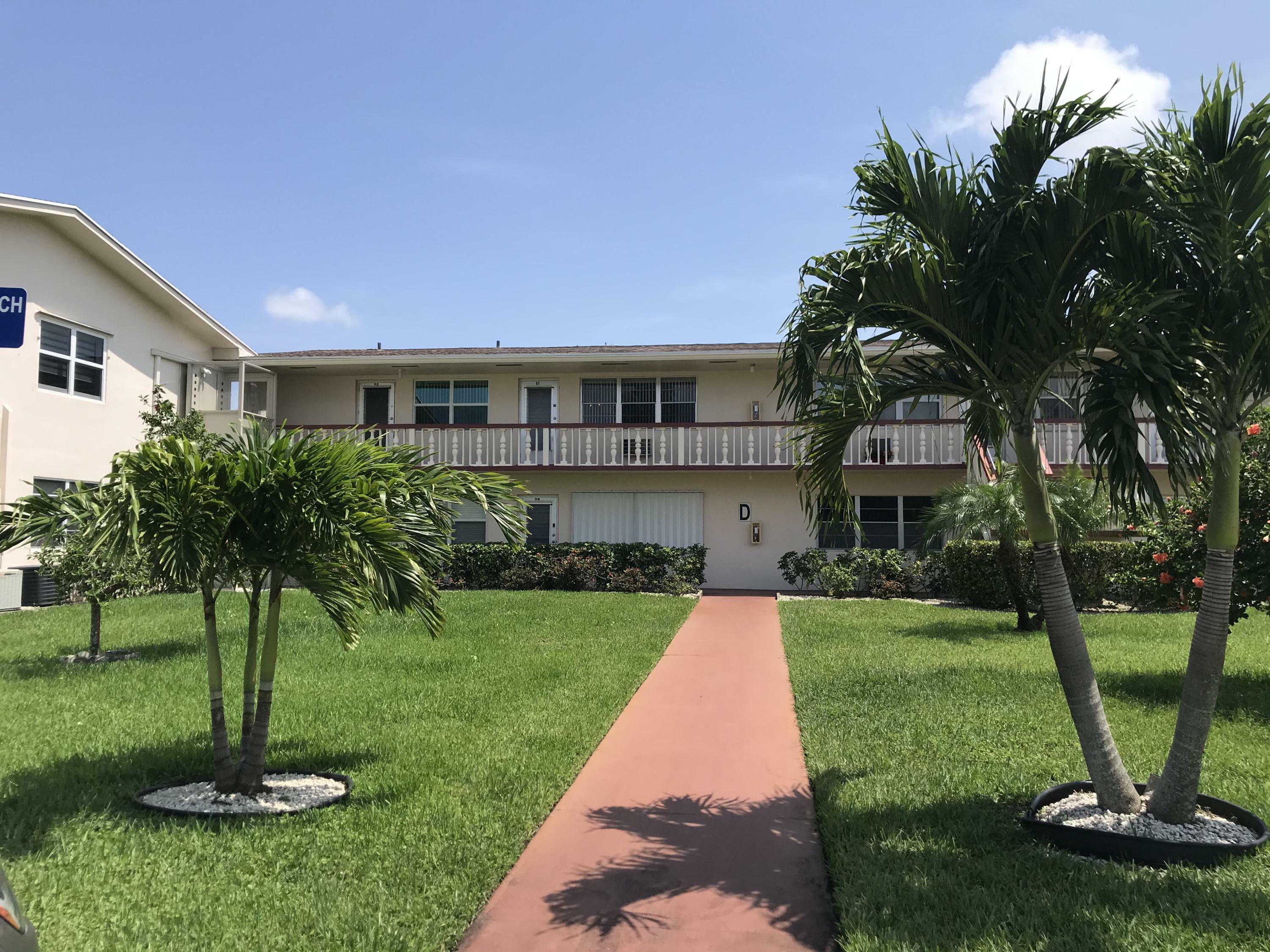 Property Photo: 87 Norwich D FL 33417