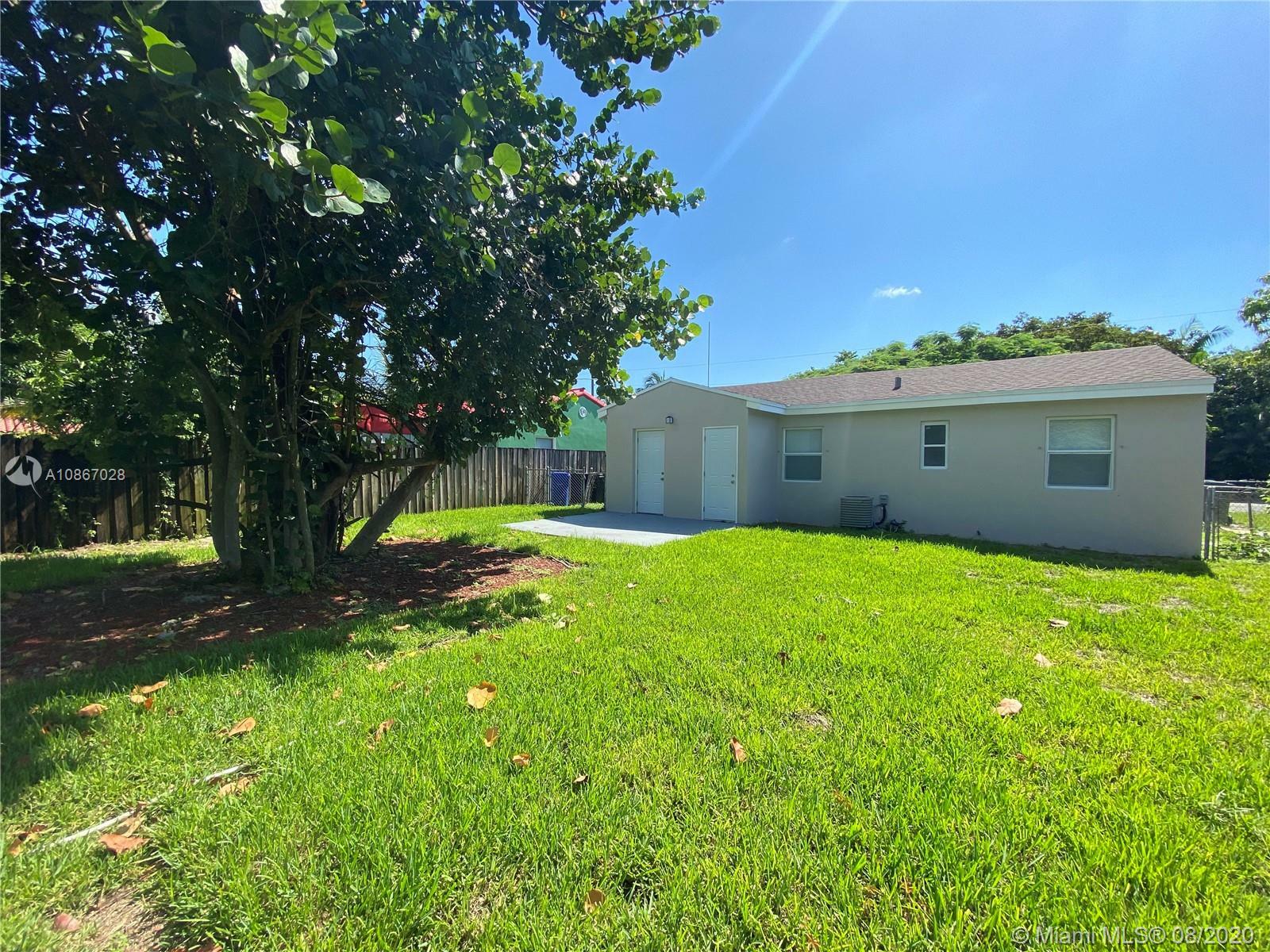 Property Photo:  1405 NW 1st Ave  FL 33311 