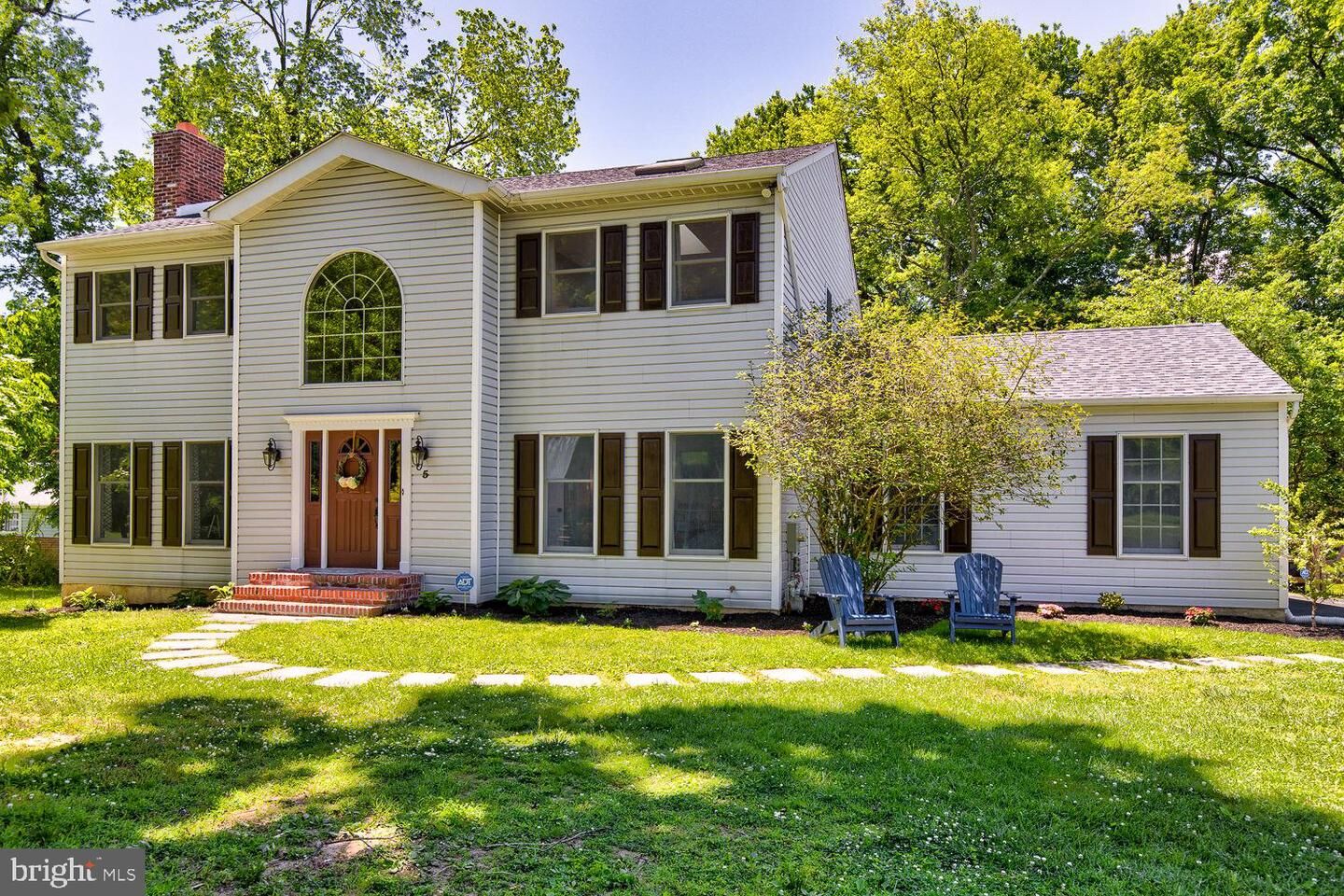 Property Photo:  5 Morgan Lane  PA 19086 