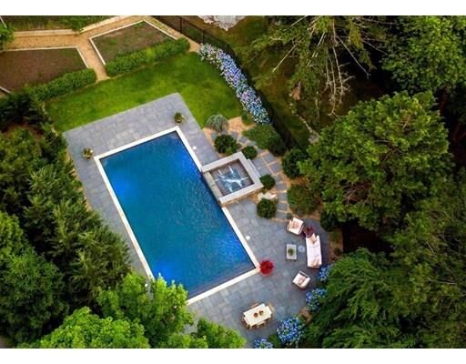 Property Photo:  54 Lincoln St  MA 02043 