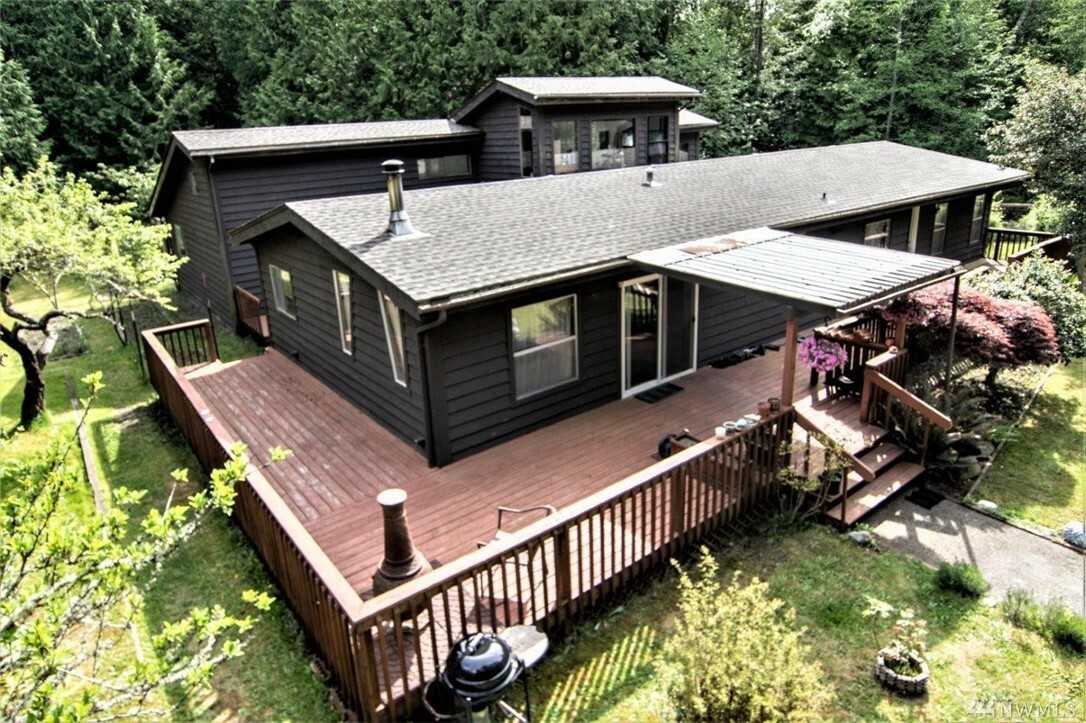 Property Photo:  170 Johnson Ave  WA 98368 