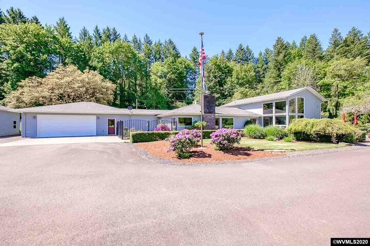 40151  Mad Creek Rd  Gates OR 97346-9608 photo