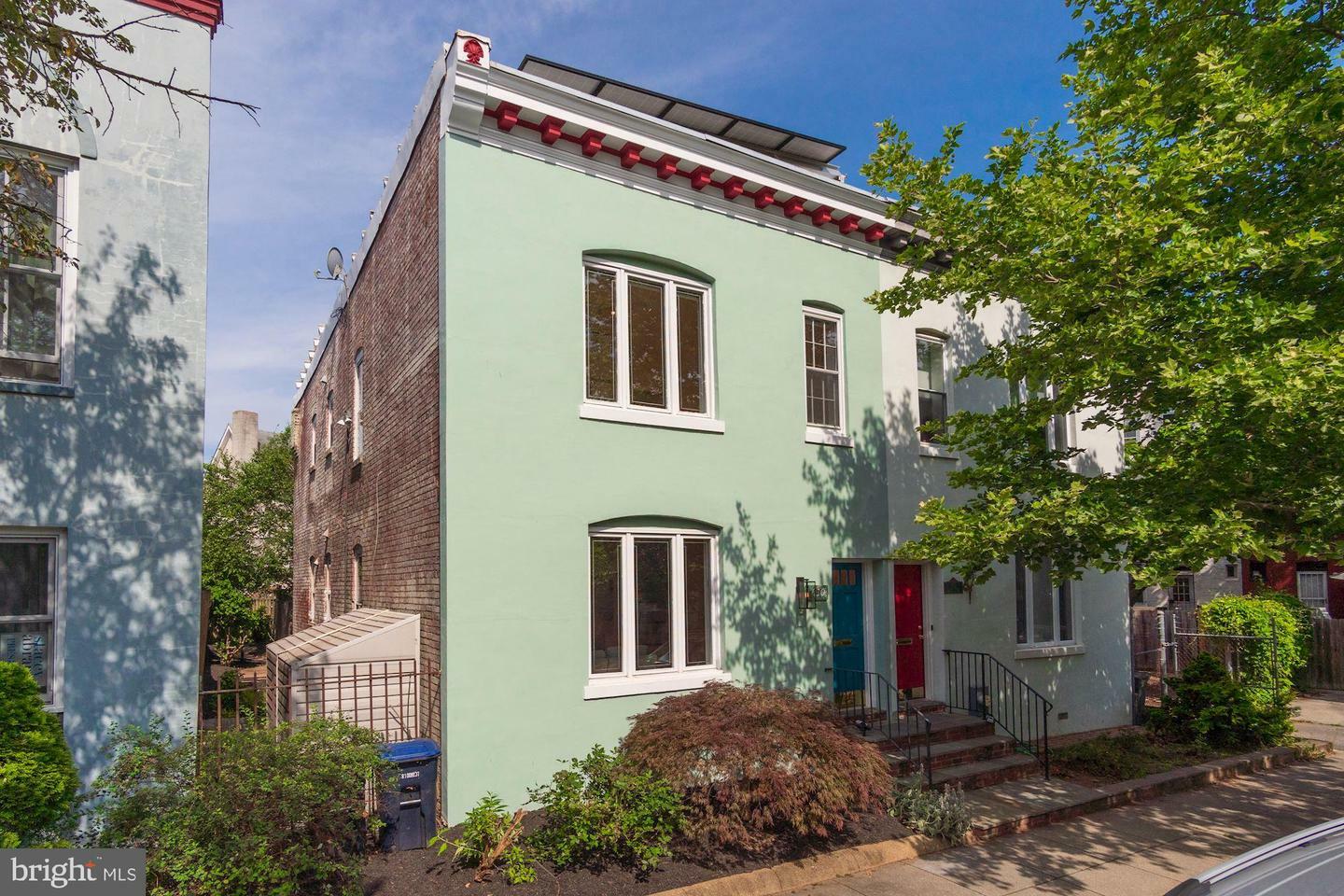 Property Photo:  630 Elliott Street NE  DC 20002 