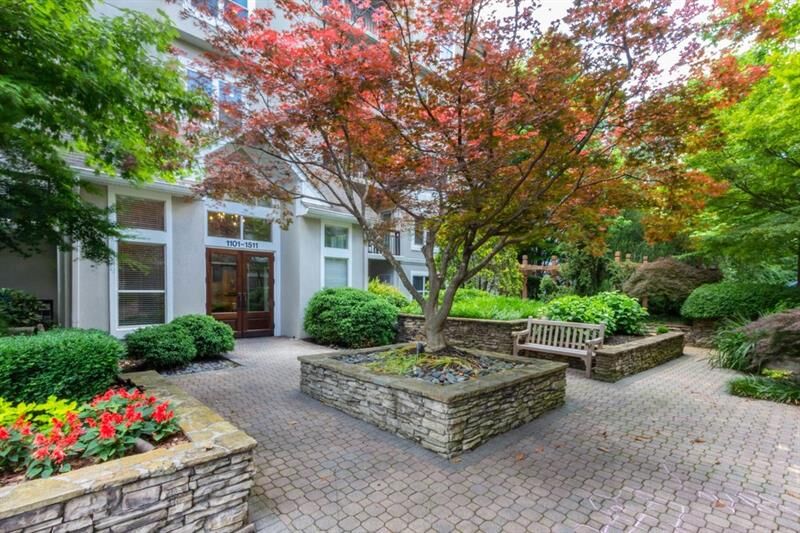 Property Photo: 1510 River Green Drive NW GA 30327