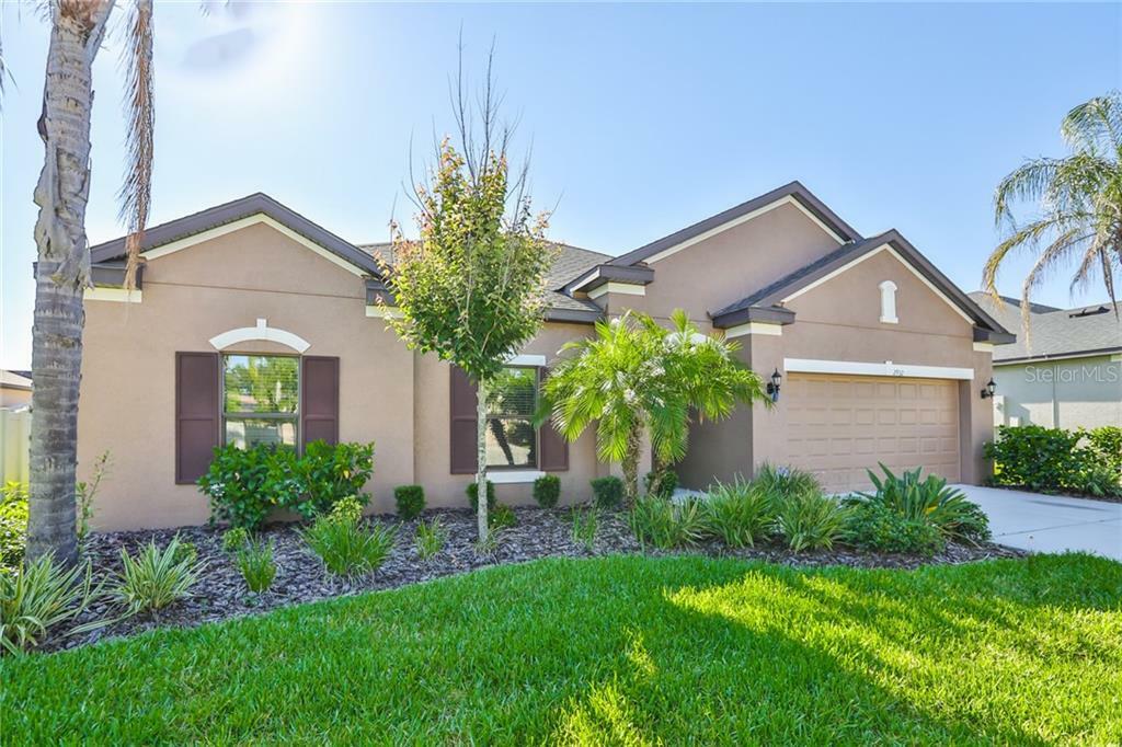 Property Photo:  2932 Shetland Ridge Drive  FL 33596 