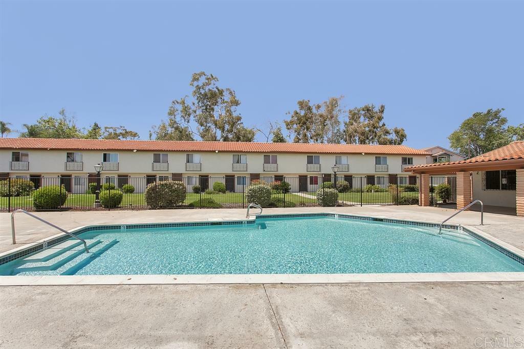 Property Photo: 221 Espanas Gln CA 92026
