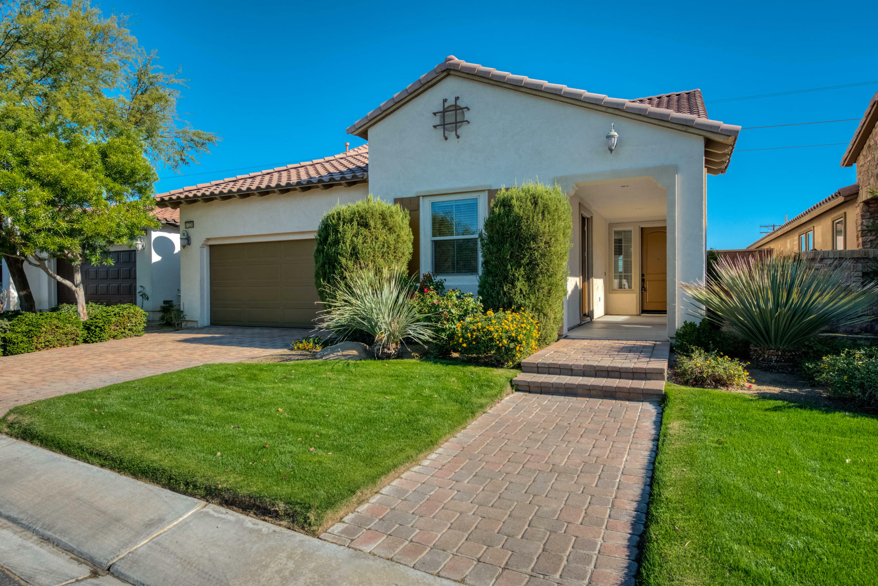 Property Photo:  51230 Mystic Tyme Drive  CA 92201 