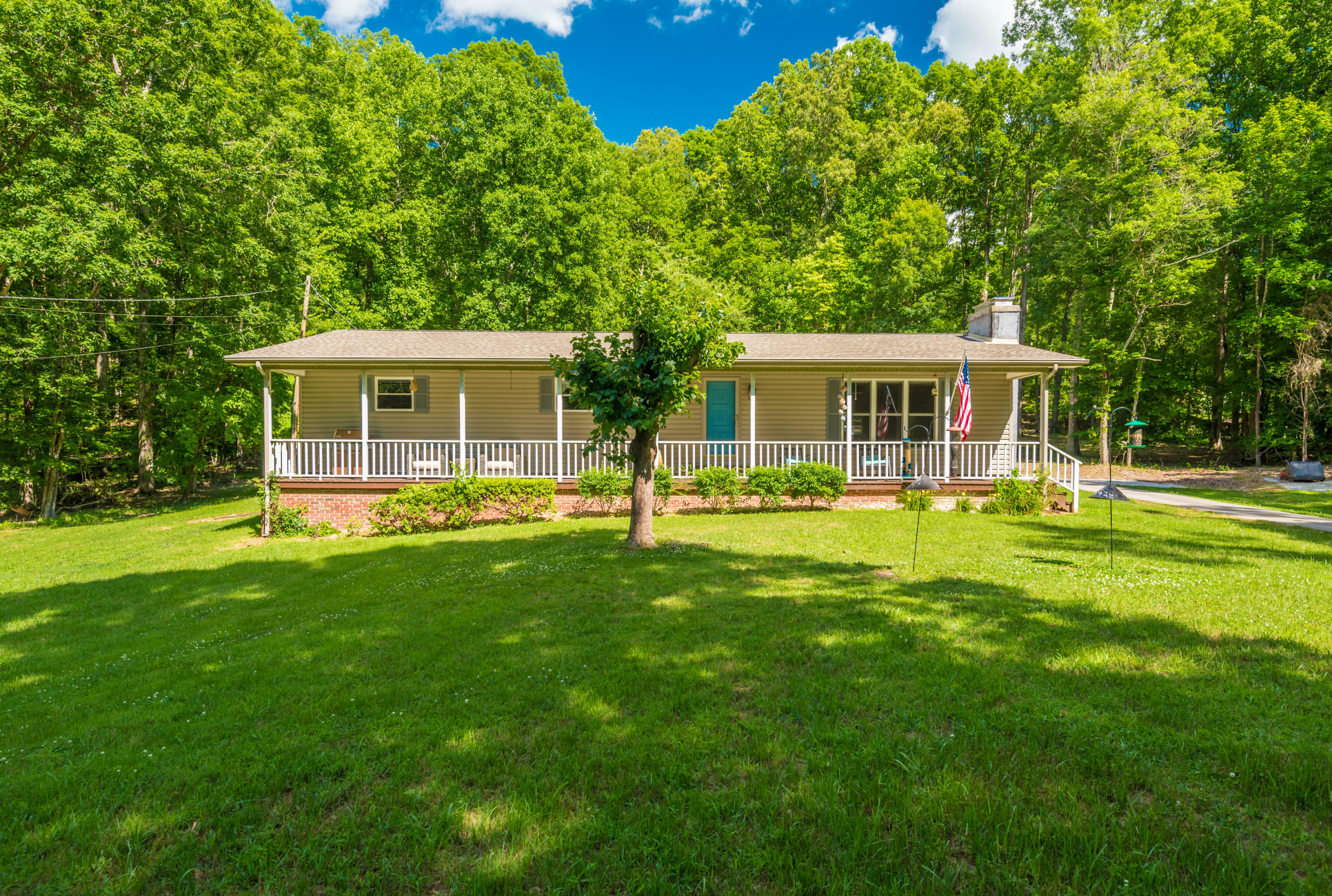 1005 Hamilton Lane  Kingston TN 37763 photo