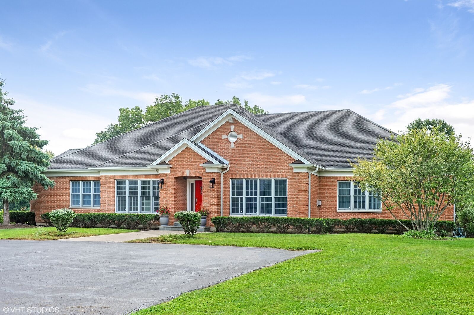 Property Photo:  14319 West Riteway Road  IL 60048 
