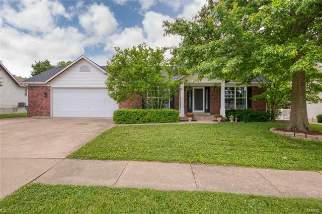 Property Photo: 1370 Apple Valley Drive 63366