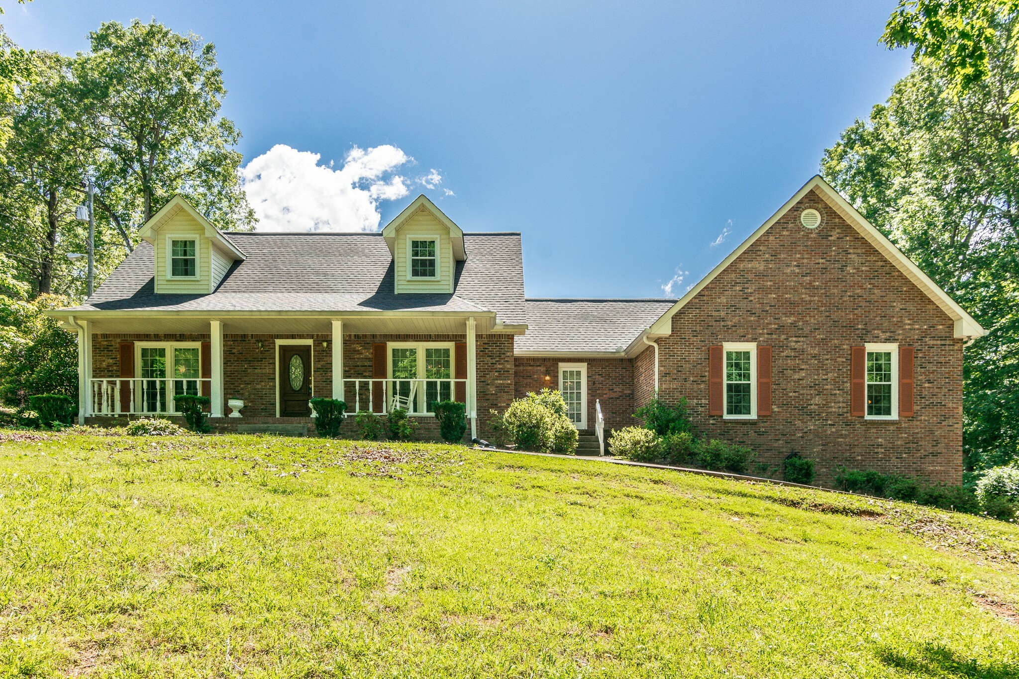 Property Photo: 7445 Bidwell Rd TN 37080