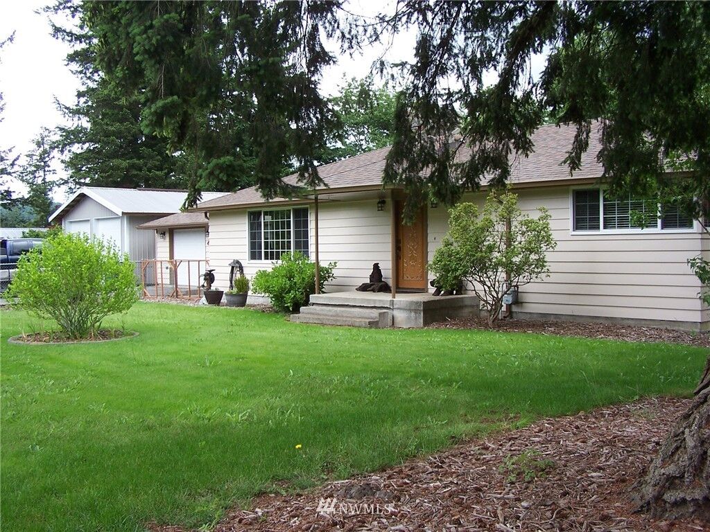 Property Photo:  4536  332 Avenue SE  WA 98024 