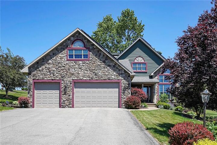 200 Church Dr.  Robinson Twp - Nwa PA 15108 photo