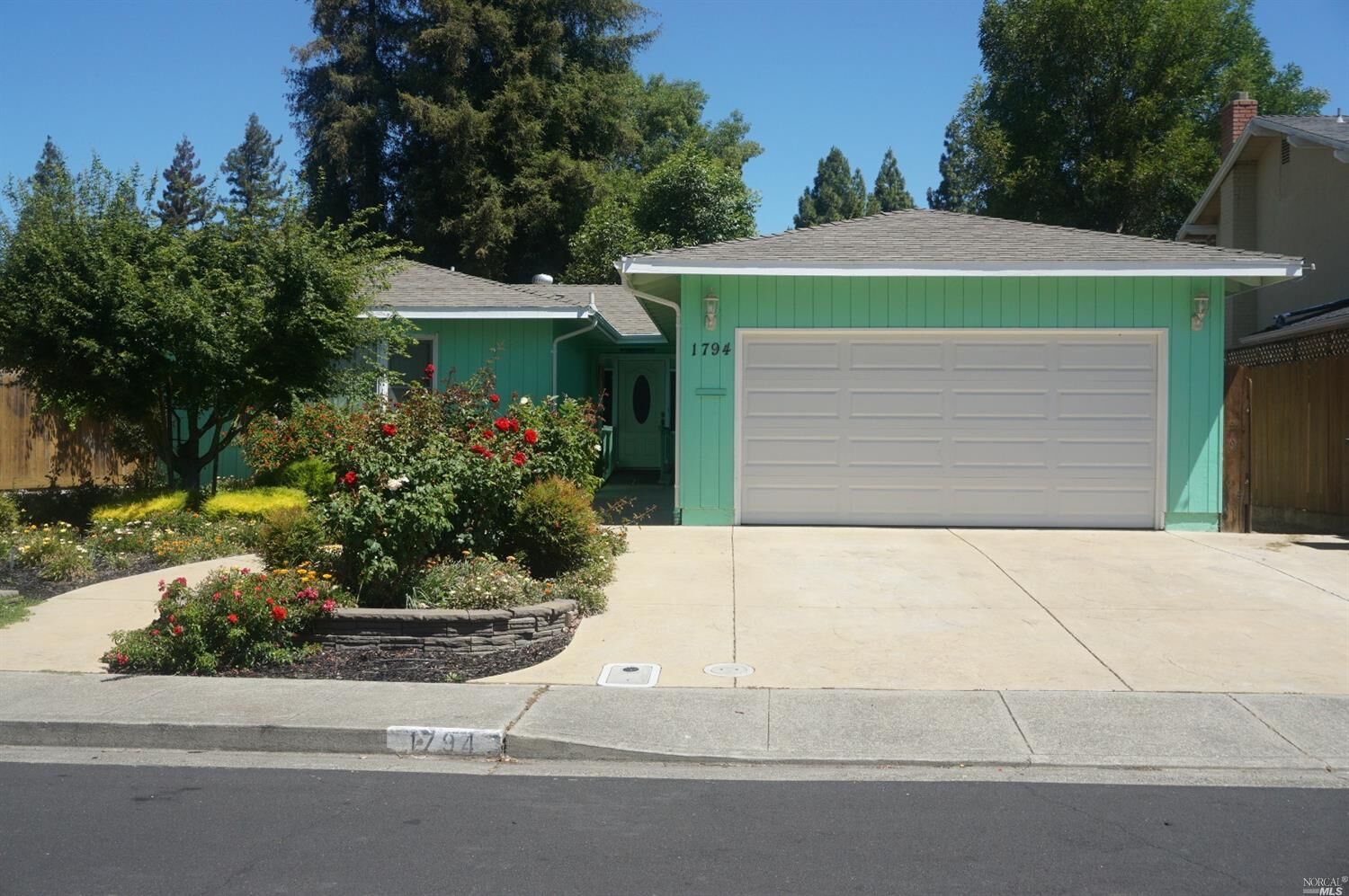 Property Photo: 1794 Barton Drive CA 94534