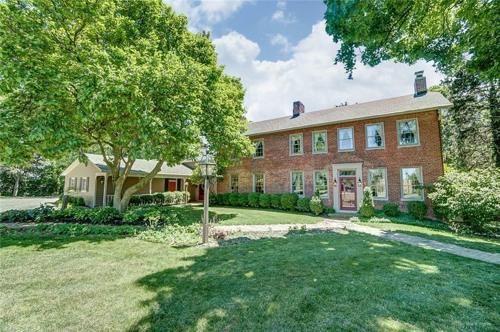 Property Photo: 2100 Wagner Trace Drive OH 45431