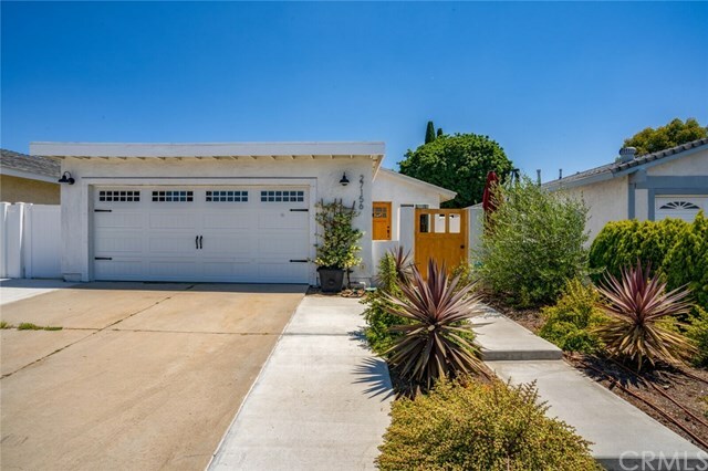 Property Photo:  27156 La Fuente  CA 92692 