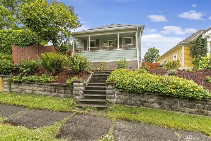 Property Photo:  1123  Highland Avenue  WA 98337 