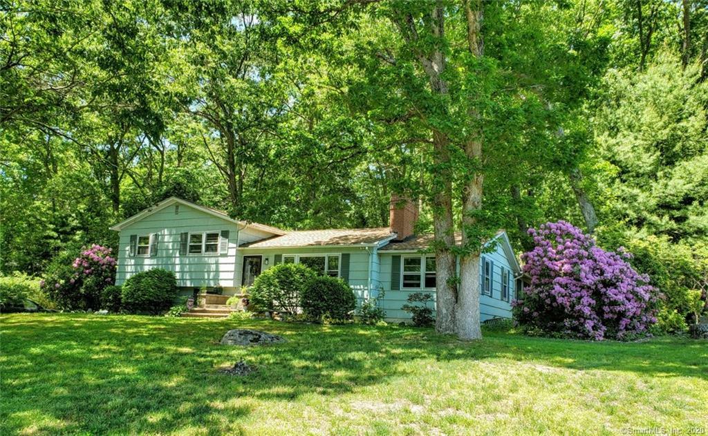 Property Photo:  47 Bush Hill Drive  CT 06357 