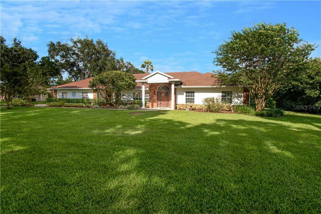 Property Photo: 2393 Crest Ridge Court FL 32771
