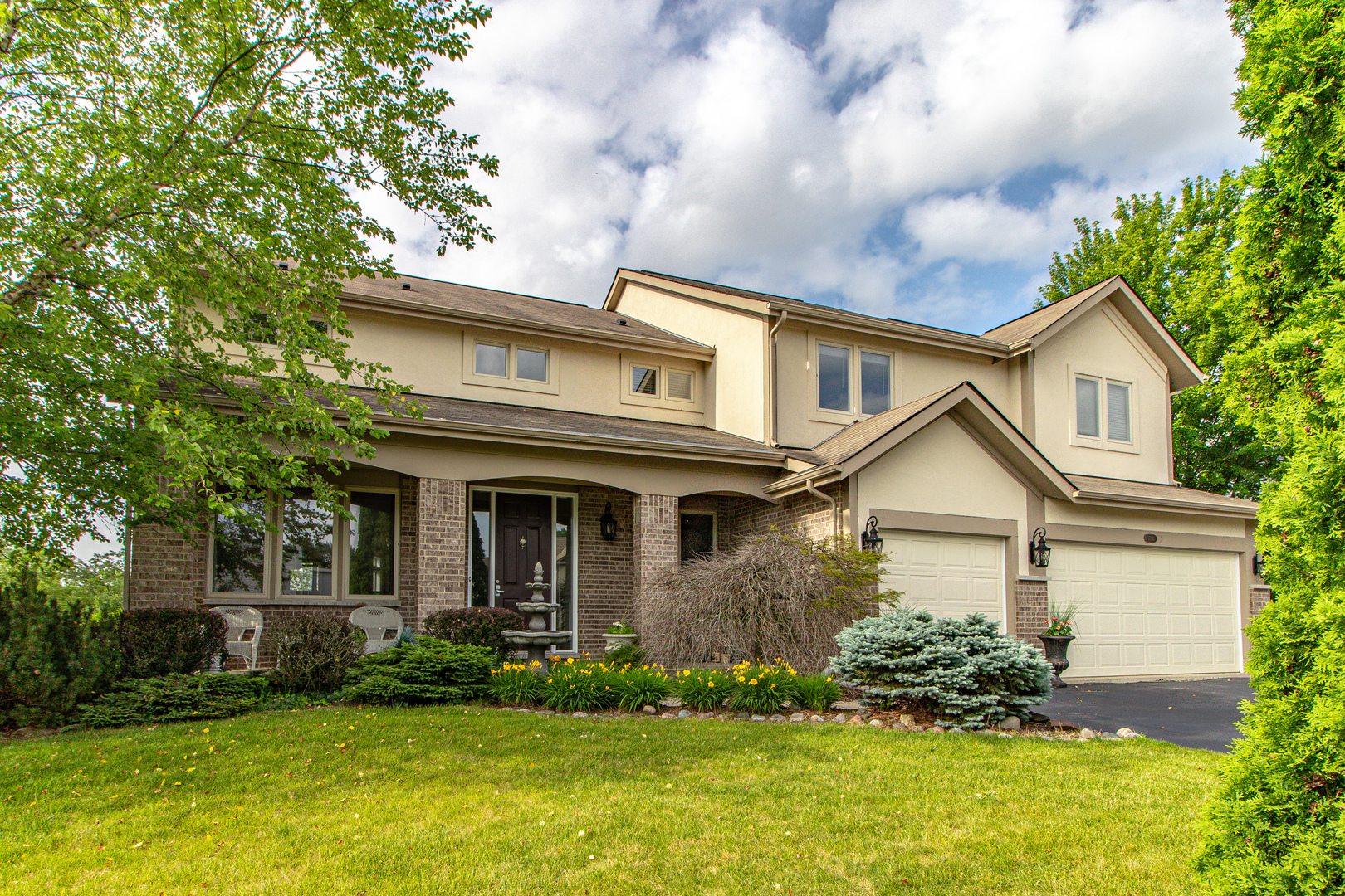 Property Photo: 17141 W Gurnee Glen IL 60031