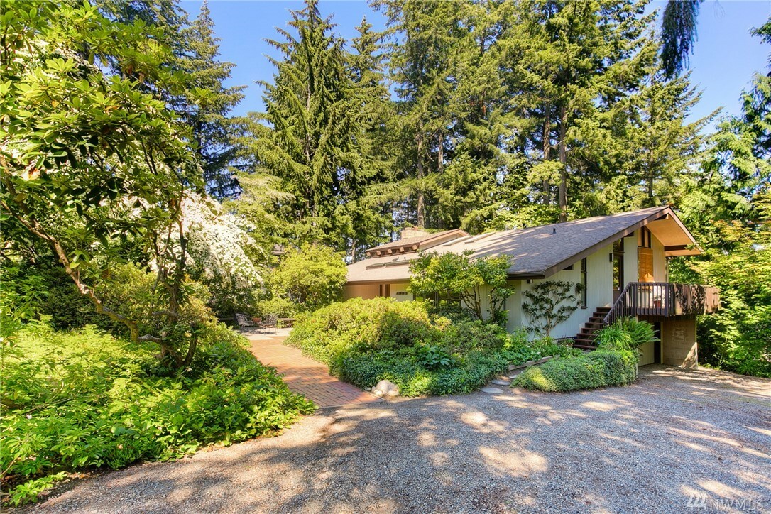 Property Photo: 1553 Weathervane Court WA 98466