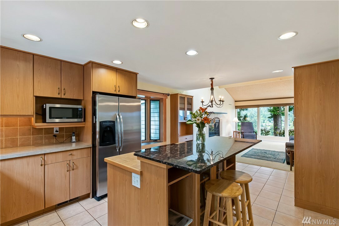 Property Photo:  22 Marigold Dr 1  WA 98229 