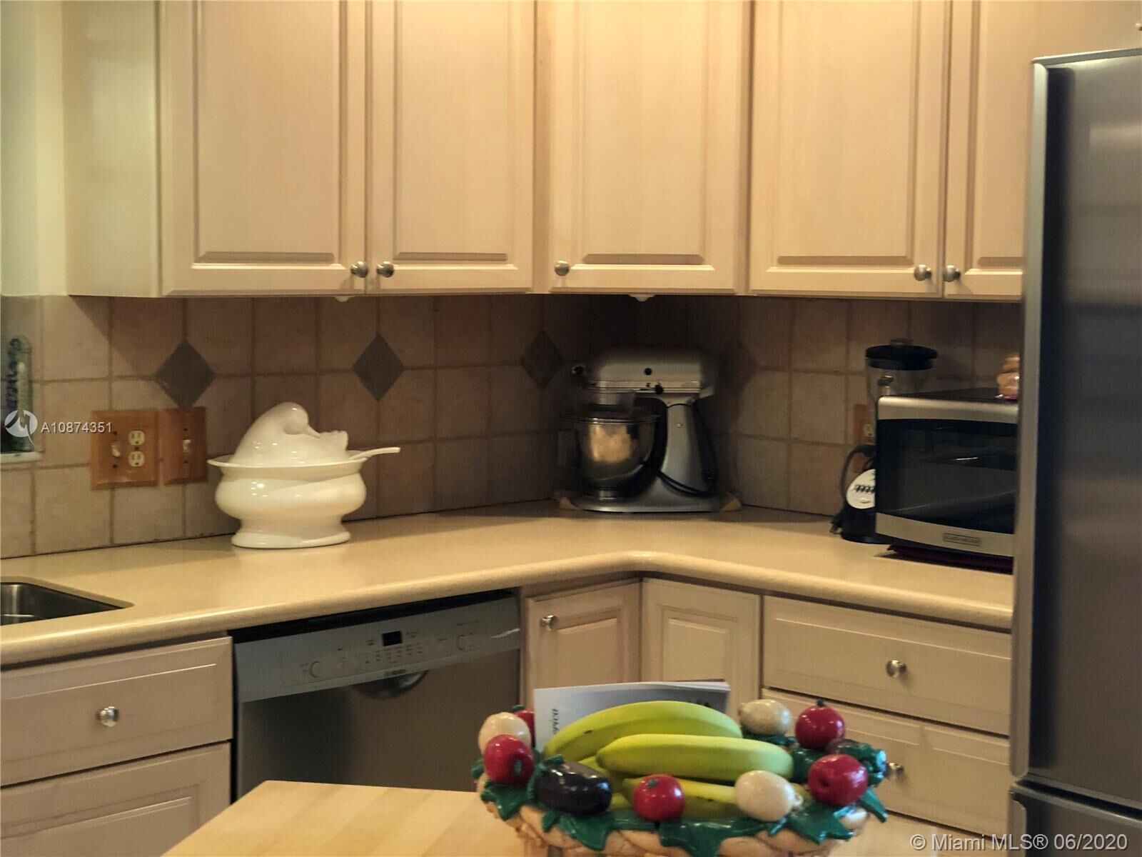 Property Photo: