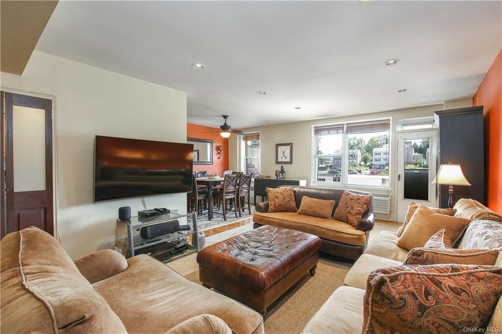 Property Photo: 360 Westchester 409 NY 10573