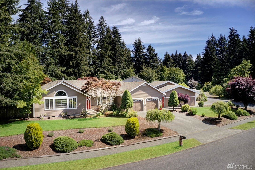 Property Photo:  3140 Marquette Dr  WA 98503 