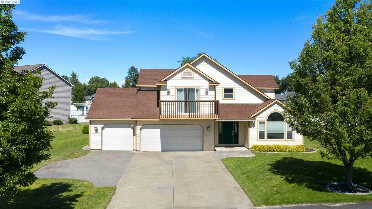 Property Photo:  6 Sunflower Ct  WA 99301 