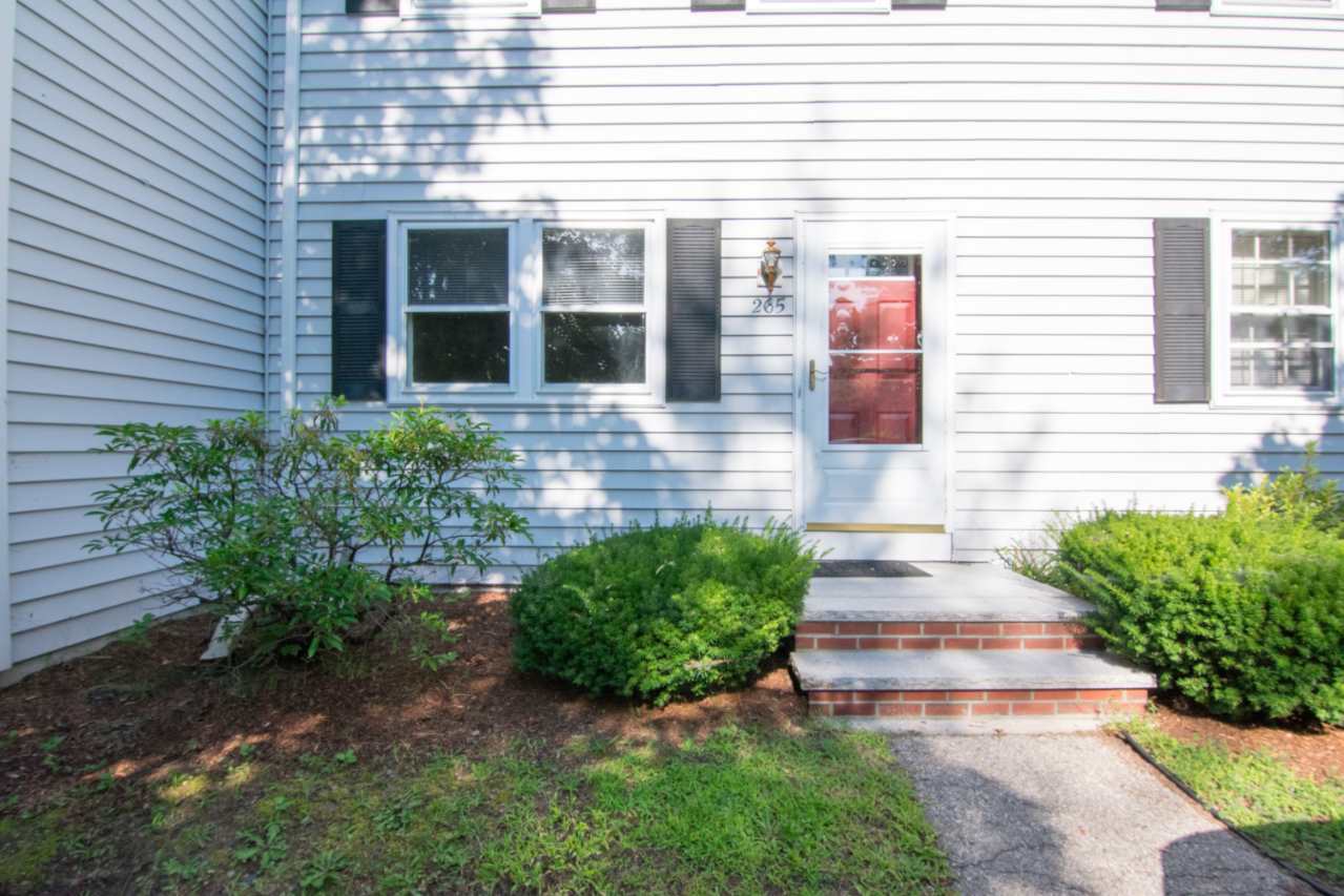 Property Photo:  265 Winding Pond Road  NH 03053 