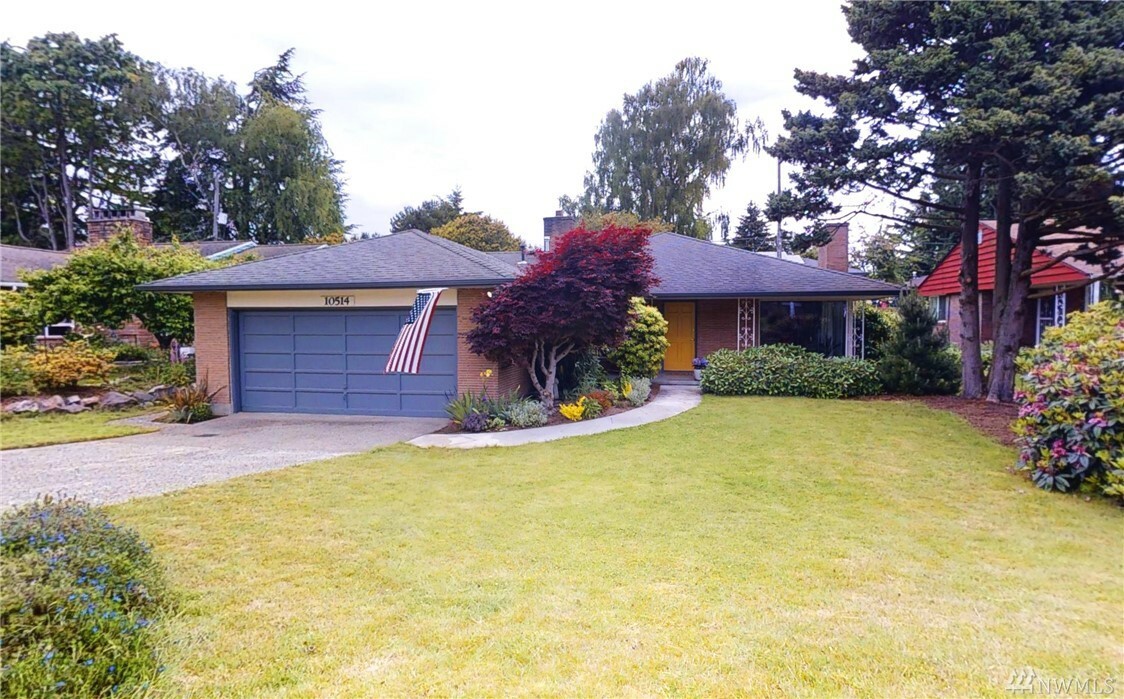 Property Photo:  10514 9th Ave NW  WA 98177 