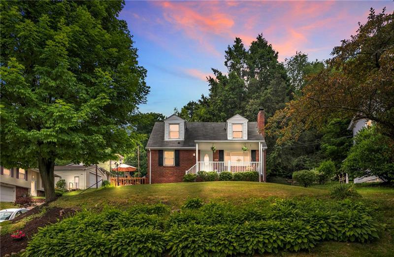 Property Photo: 642 Hiland Ave PA 15108