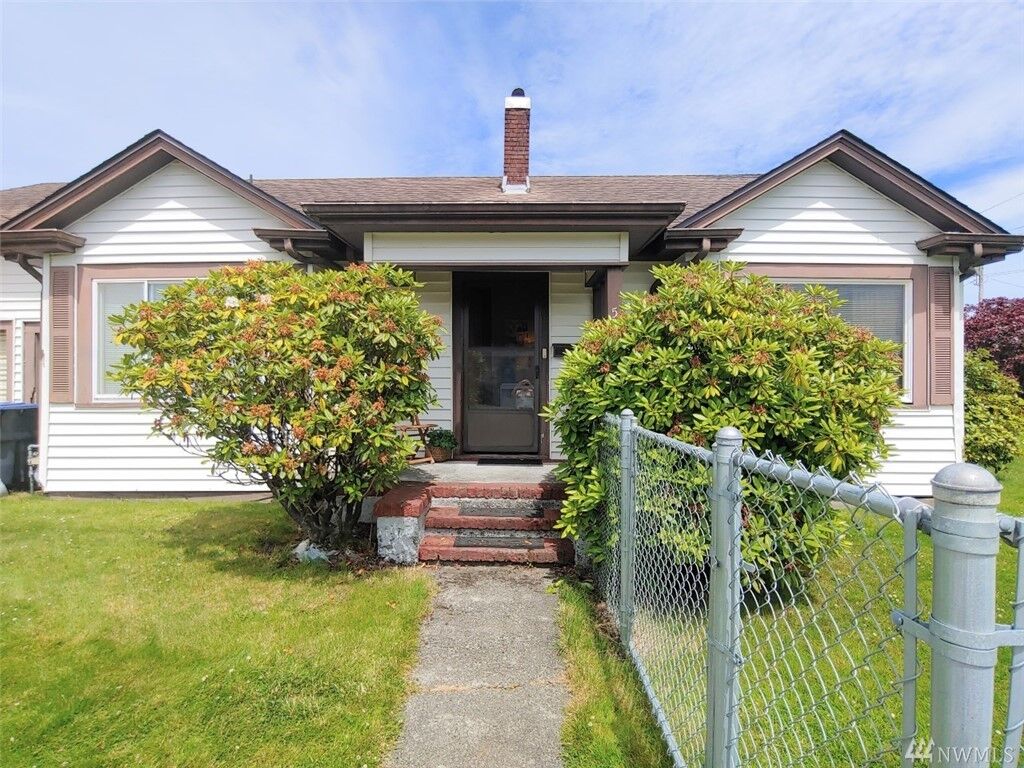 Property Photo: 500 N Alder Street WA 98520