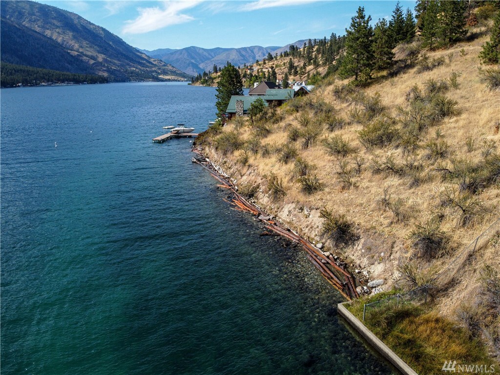 Property Photo:  3565 Chelan Blvd  WA 98831 