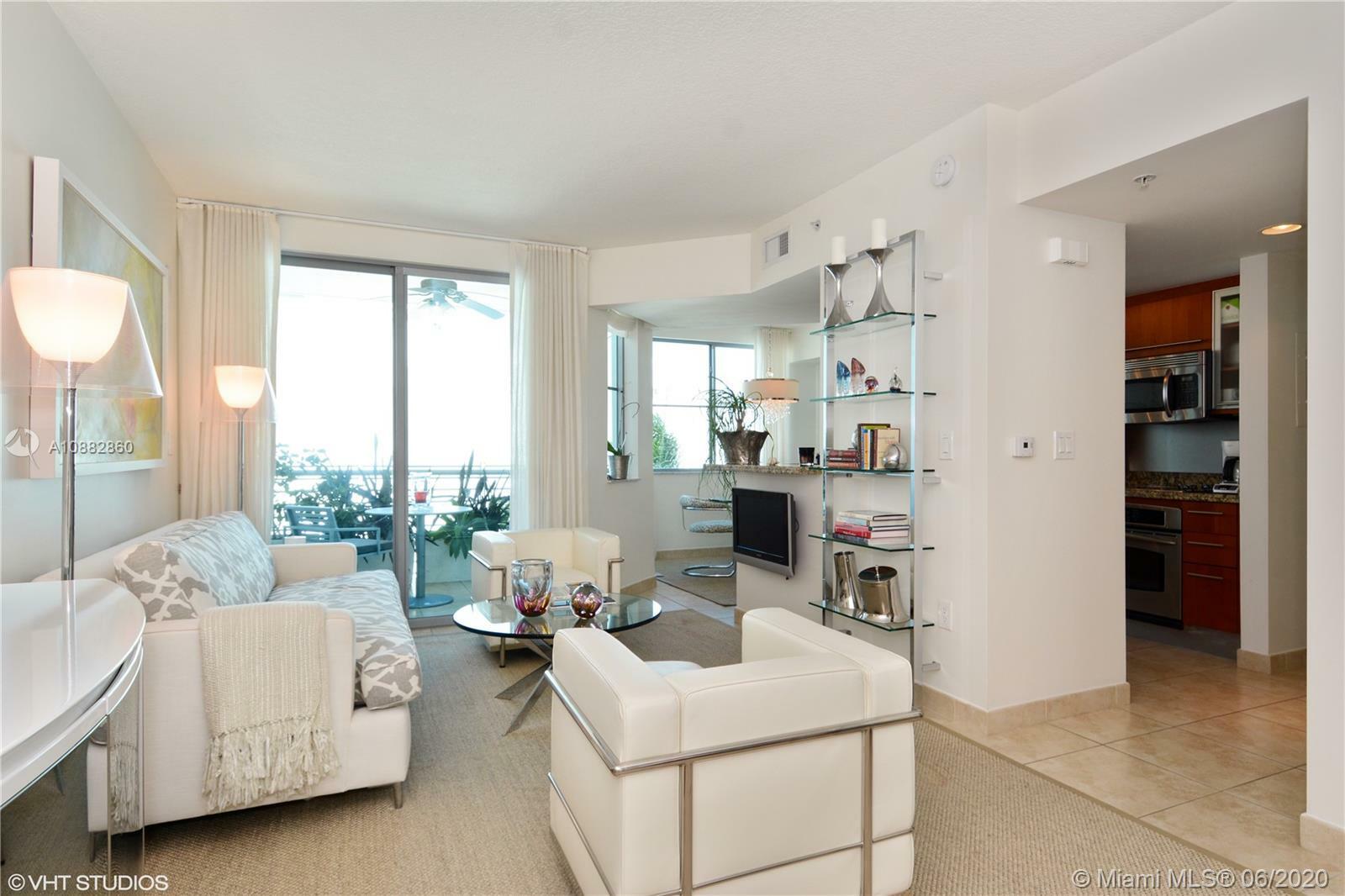 Property Photo:  110 Washington Ave 1623  FL 33139 