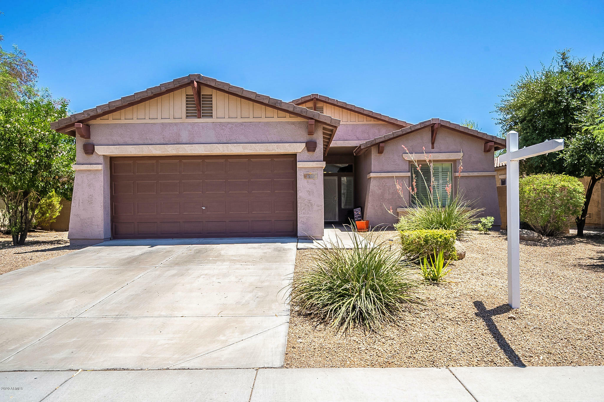 Property Photo:  8513 W Quail Track Drive  AZ 85383 