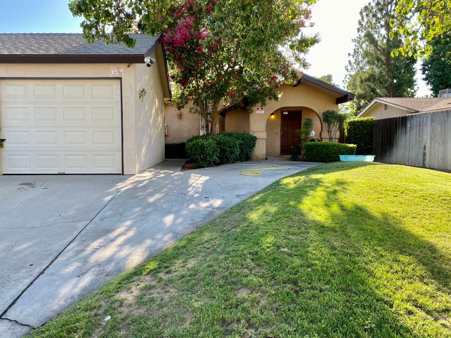 Property Photo:  4095 N Feland Avenue  CA 93722 