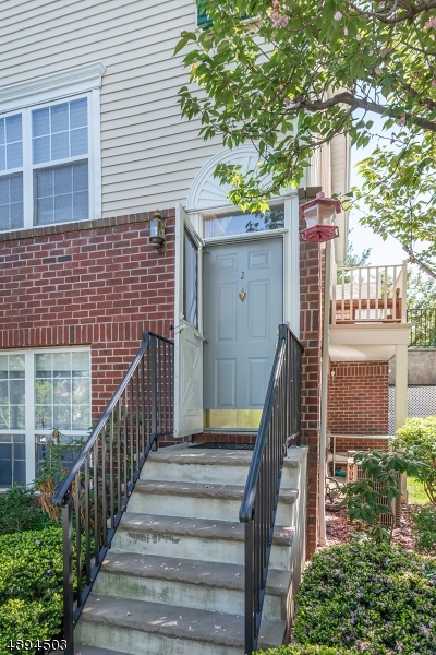 Property Photo:  50 Pine St C800j  NJ 07042 