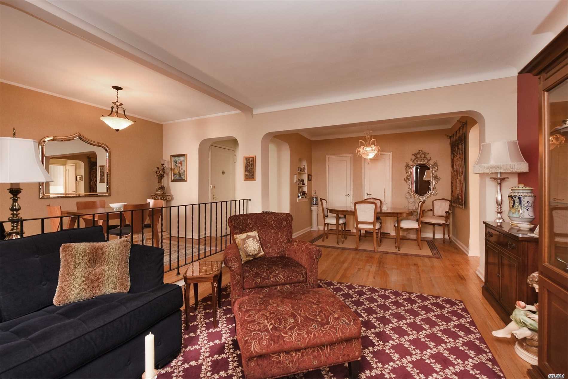 Property Photo: 99-31 64 Avenue B6 NY 11374