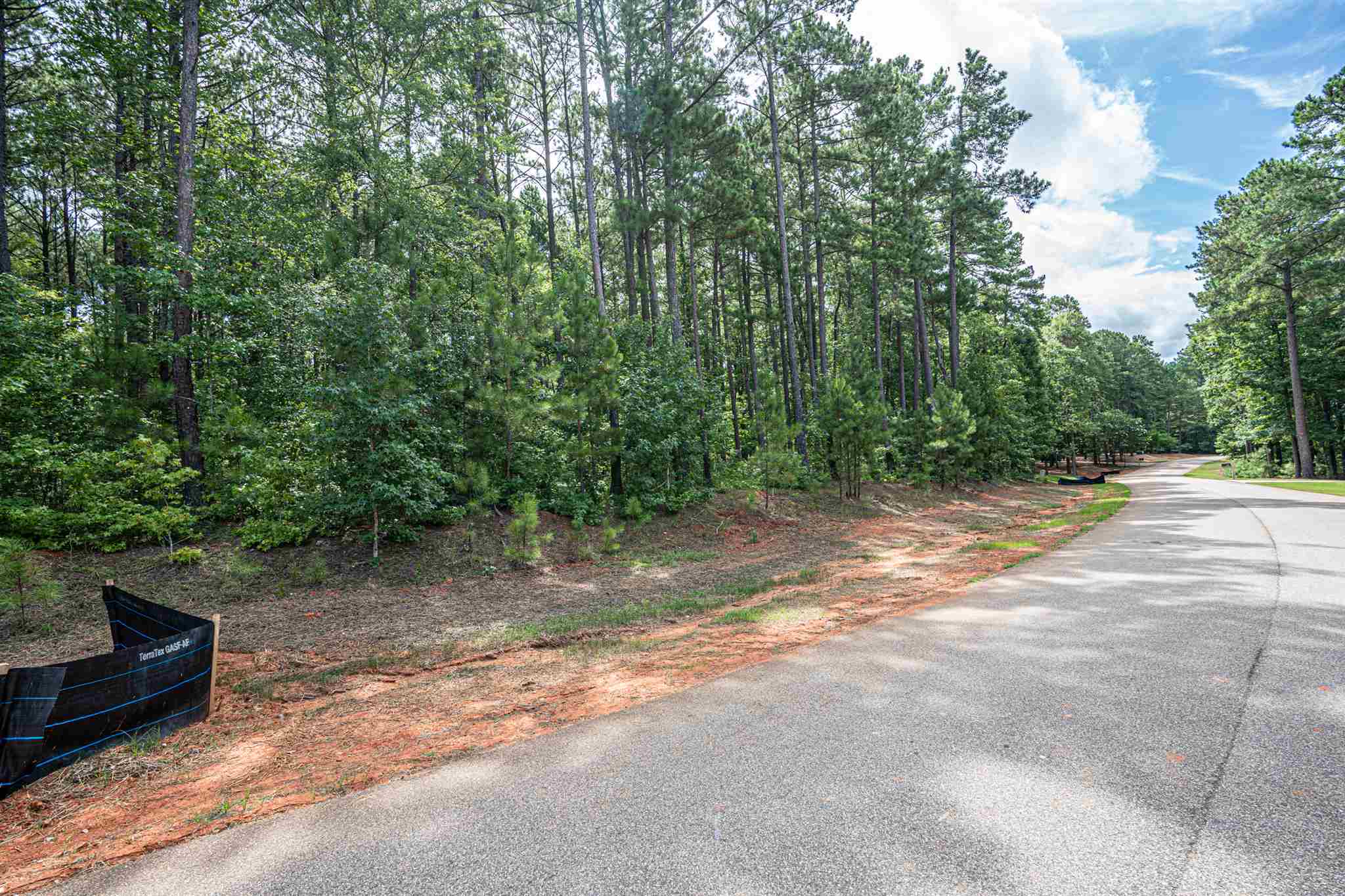 Property Photo:  1021 Salem Church Way  GA 30642 